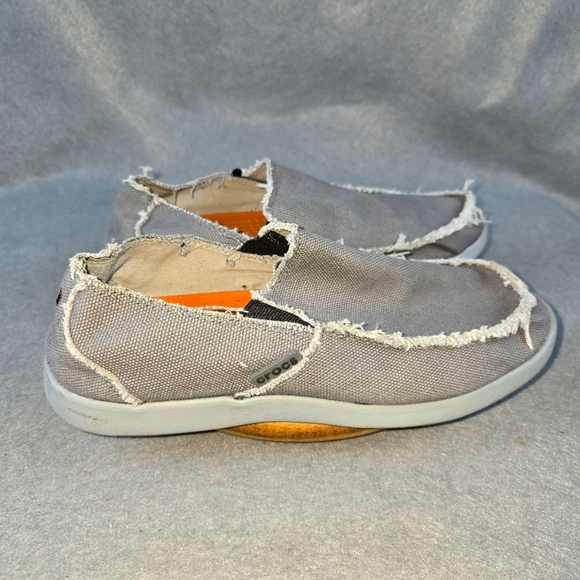 CROCS Other - CROCS Santa Cruz Slip-on Canvas Shoes Size 8 M